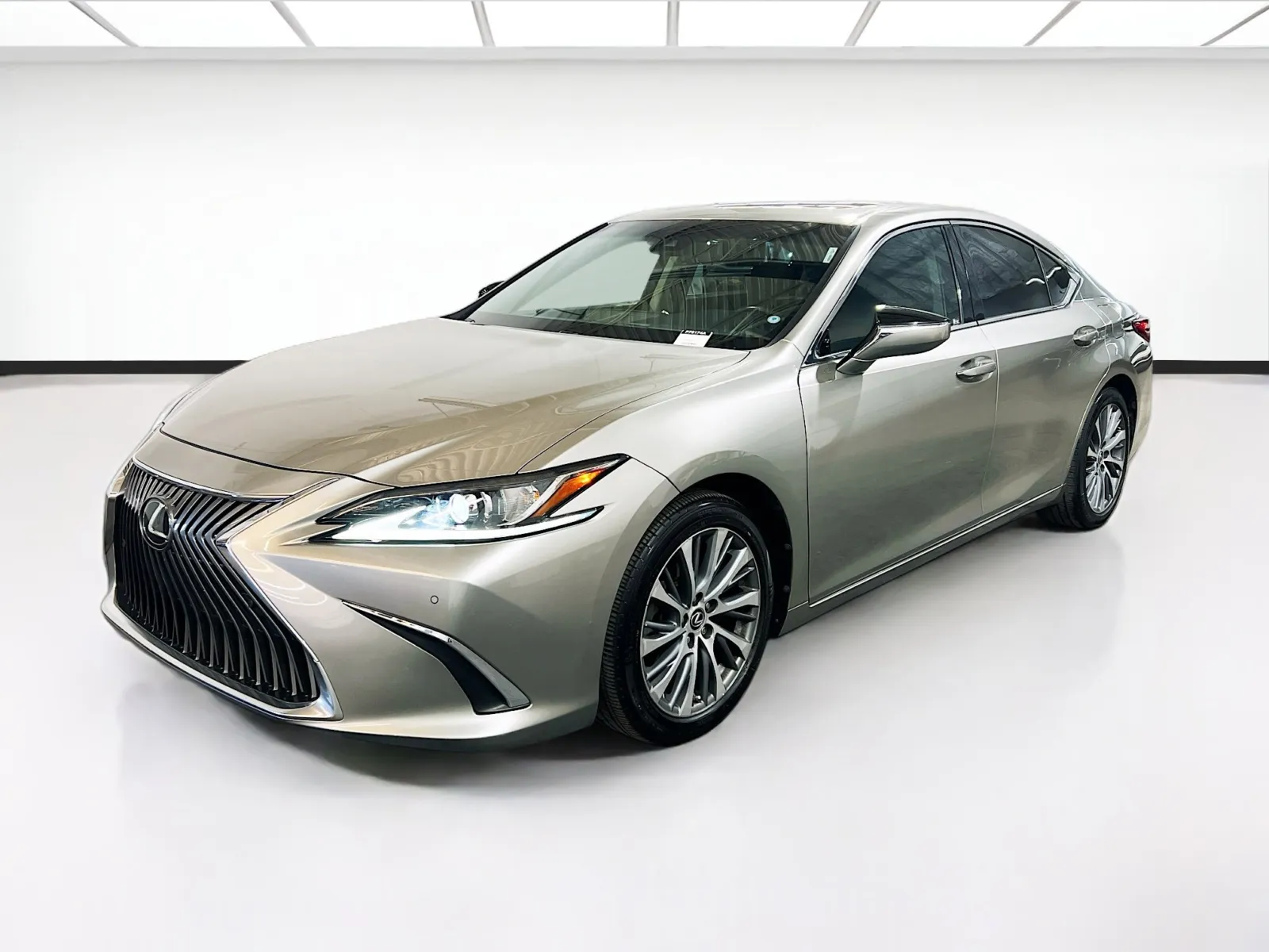 Silver 2021 Lexus ES 350 for sale in Chandler, AZ