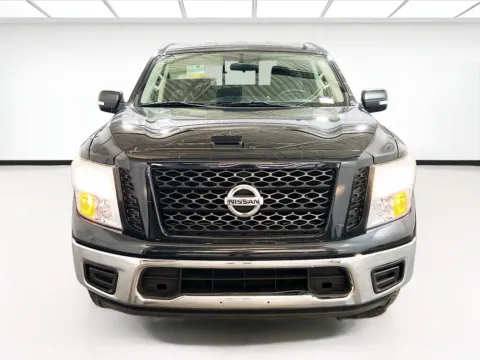 Photos of 2019 Nissan Titan SV for sale in Chandler, AZ at STG Chandler