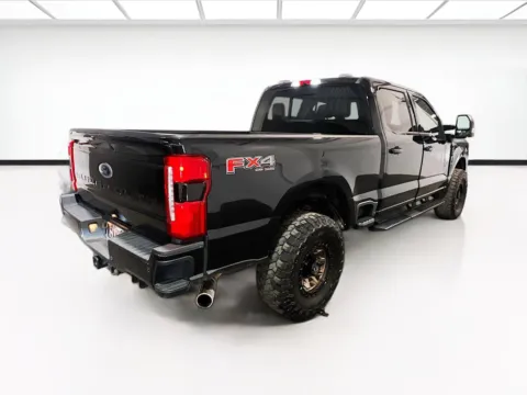 More photos of 2023 Ford Super Duty F-250 SRW LARIAT at STG Chandler, AZ