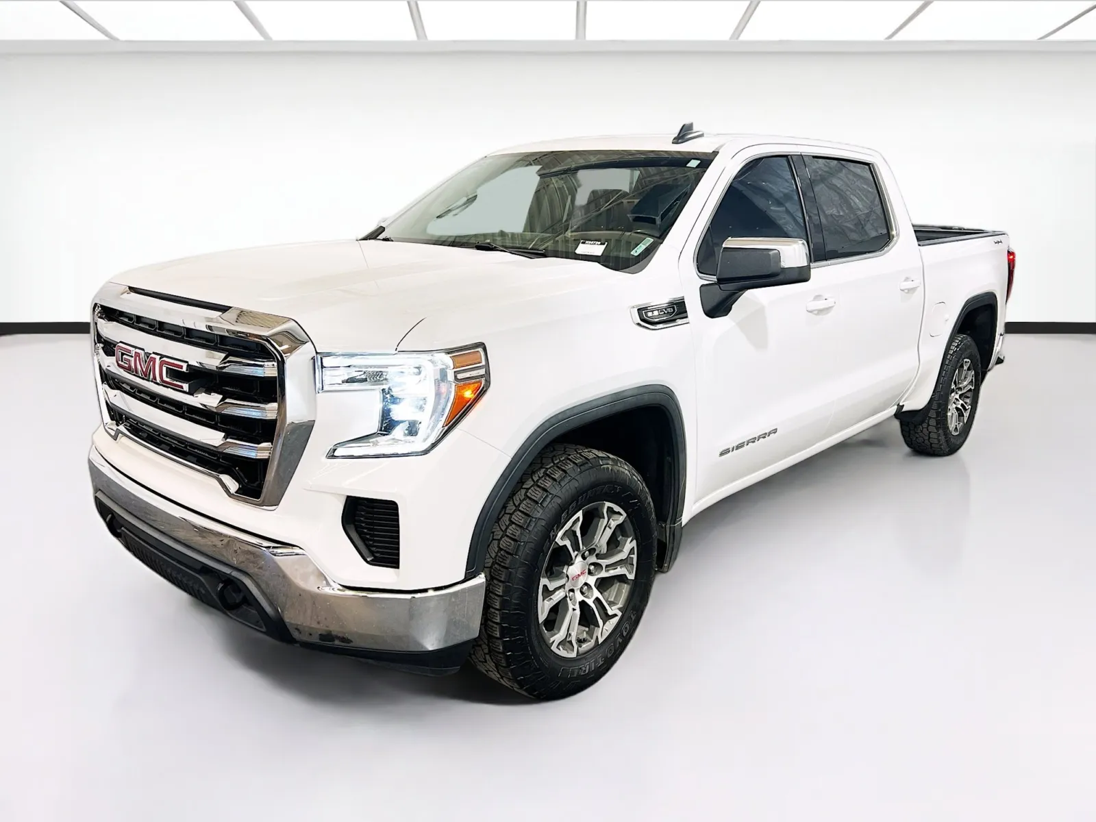 White 2019 GMC Sierra 1500 SLE for sale in Chandler, AZ