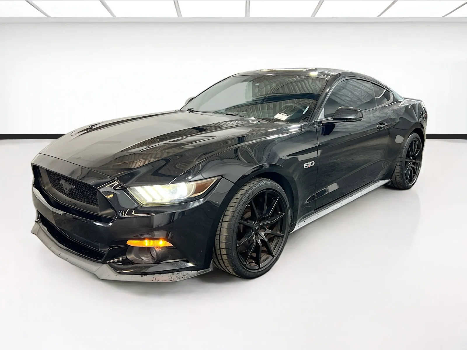 Silver 2016 Ford Mustang GT Premium for sale in Chandler, AZ