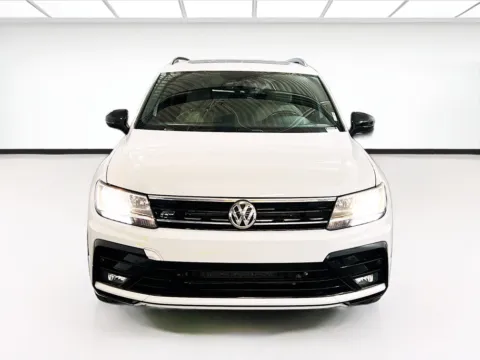 Photos of 2020 Volkswagen Tiguan SE R-Line Black for sale in Chandler, AZ at STG Chandler