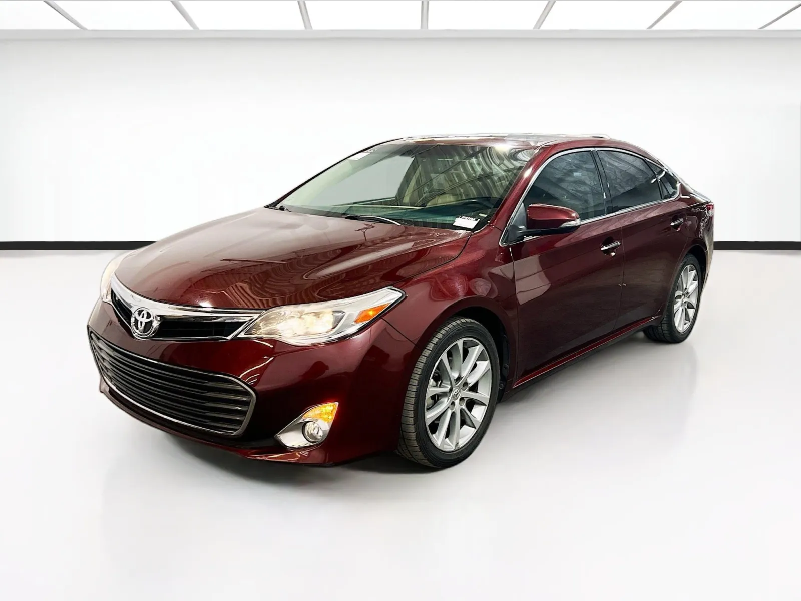 Black 2014 Toyota Avalon XLE Premium for sale in Chandler, AZ