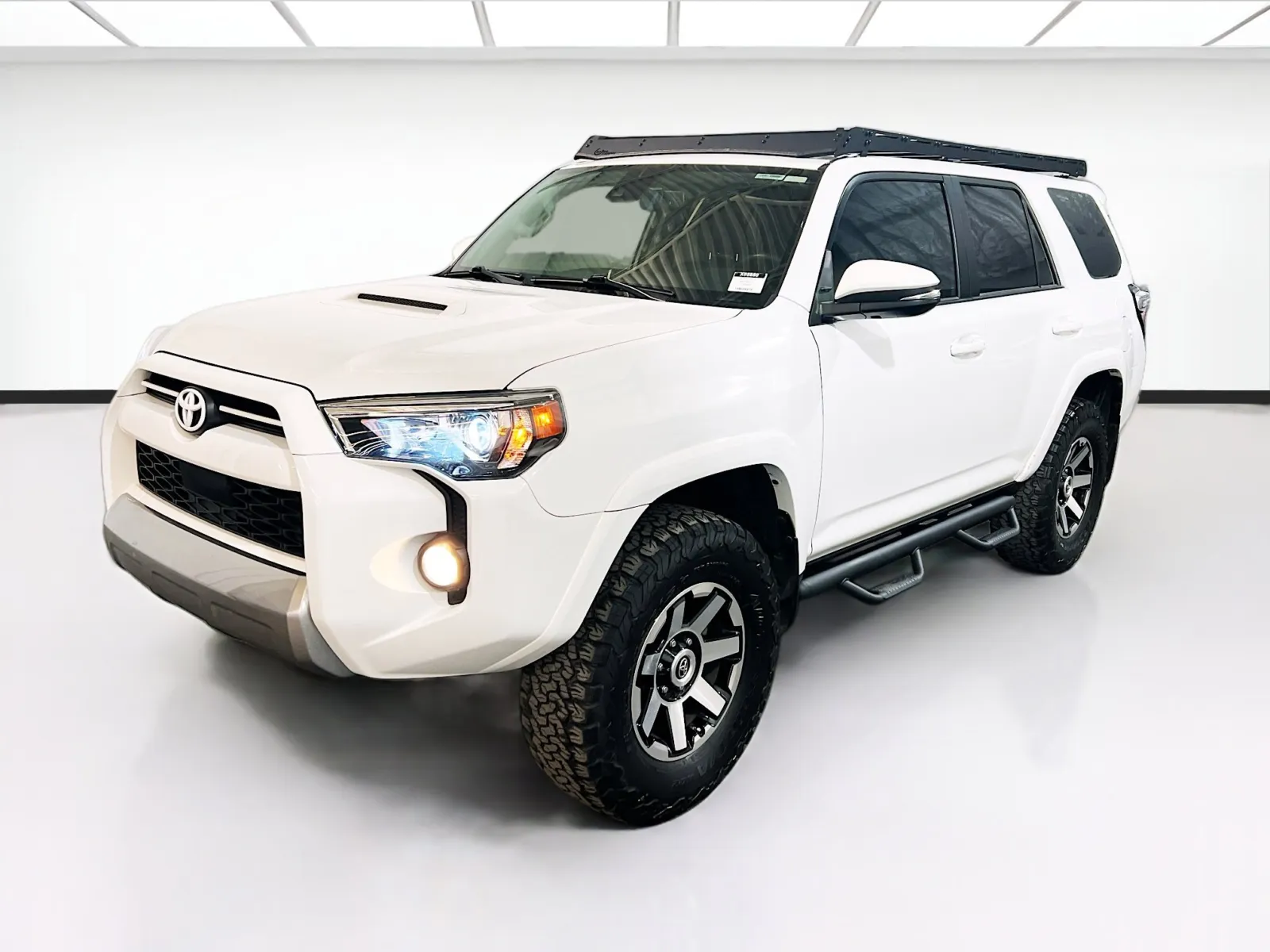 White 2020 Toyota 4Runner TRD Off-Road Premium for sale in Chandler, AZ