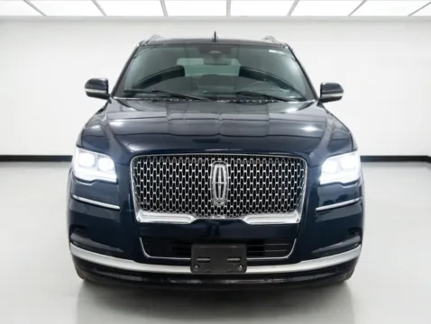 Photos of 2024 Lincoln Navigator Reserve for sale in Chandler, AZ at STG Chandler