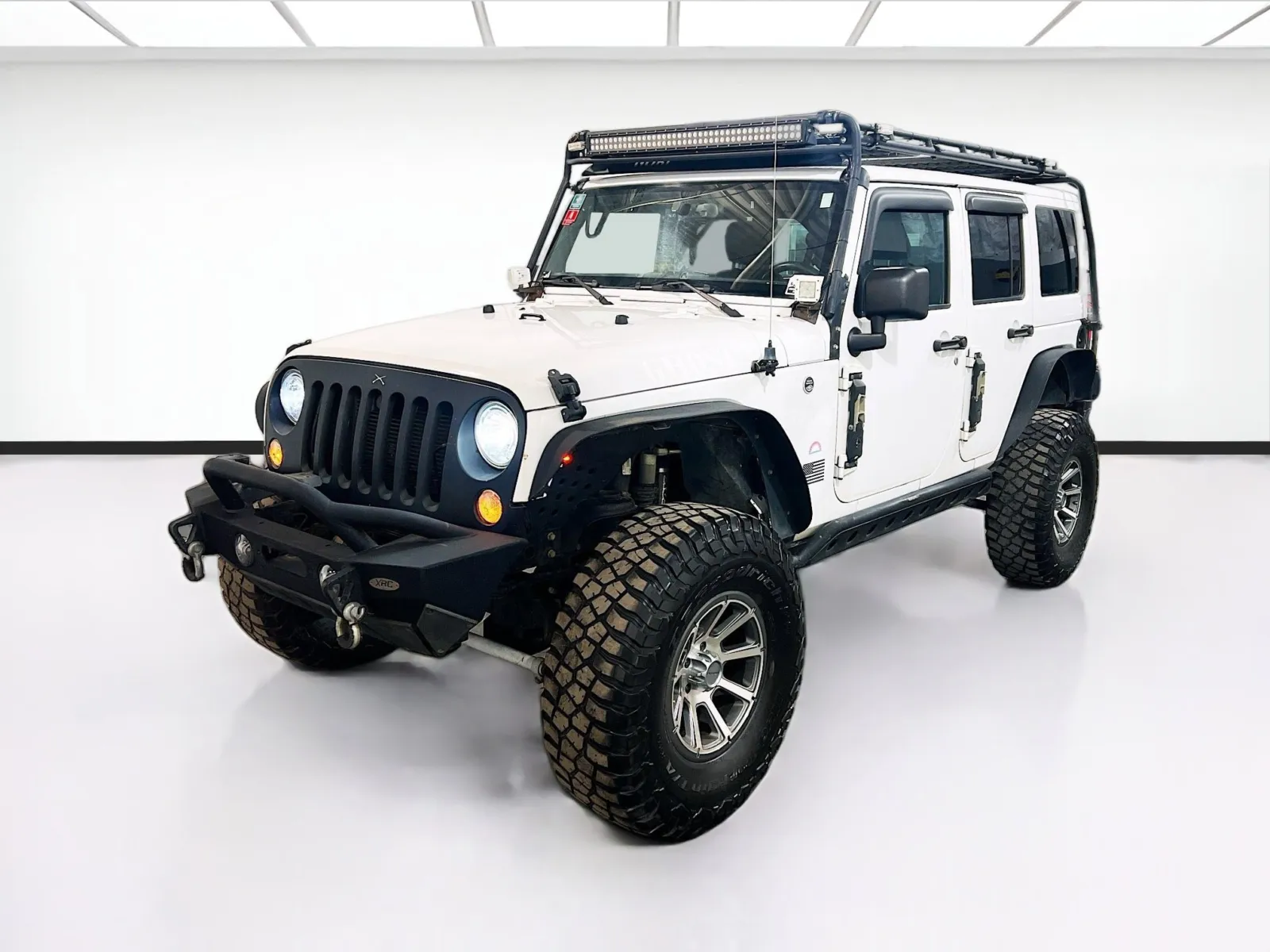 White 2017 Jeep Wrangler Unlimited Rubicon for sale in Chandler, AZ