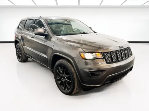 Another view of 2020 Jeep Grand Cherokee Altitude for sale in Chandler, AZ at STG Chandler