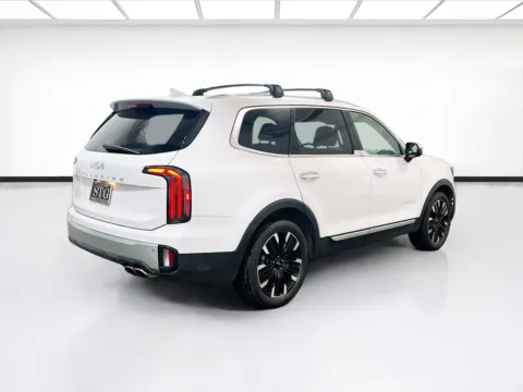 More photos of 2024 Kia Telluride SX at STG Chandler, AZ