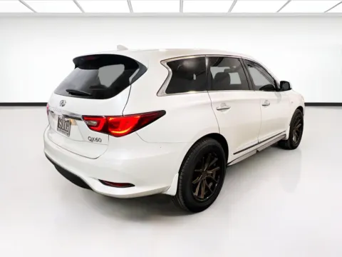 More photos of 2019 INFINITI QX60 PURE at STG Chandler, AZ