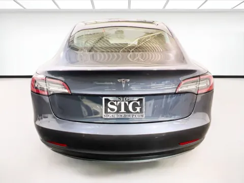 More photos of 2019 Tesla Model 3 Mid Range at STG Chandler, AZ