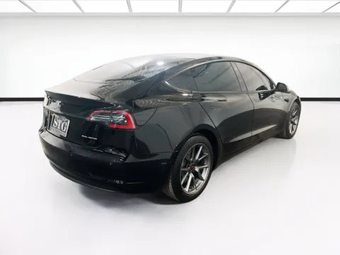 More photos of 2021 Tesla Model 3 Long Range at STG Chandler, AZ