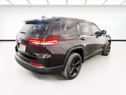 More photos of 2022 Jeep Grand Cherokee L Altitude at STG Chandler, AZ