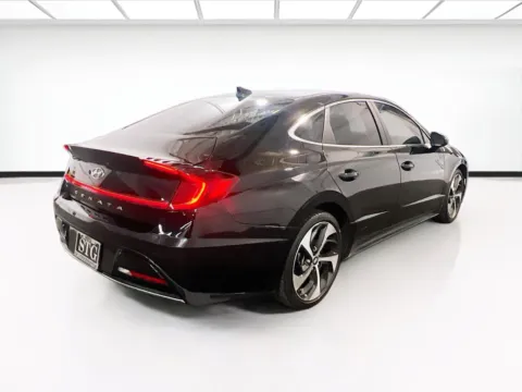 More photos of 2021 Hyundai Sonata SE at STG Chandler, AZ