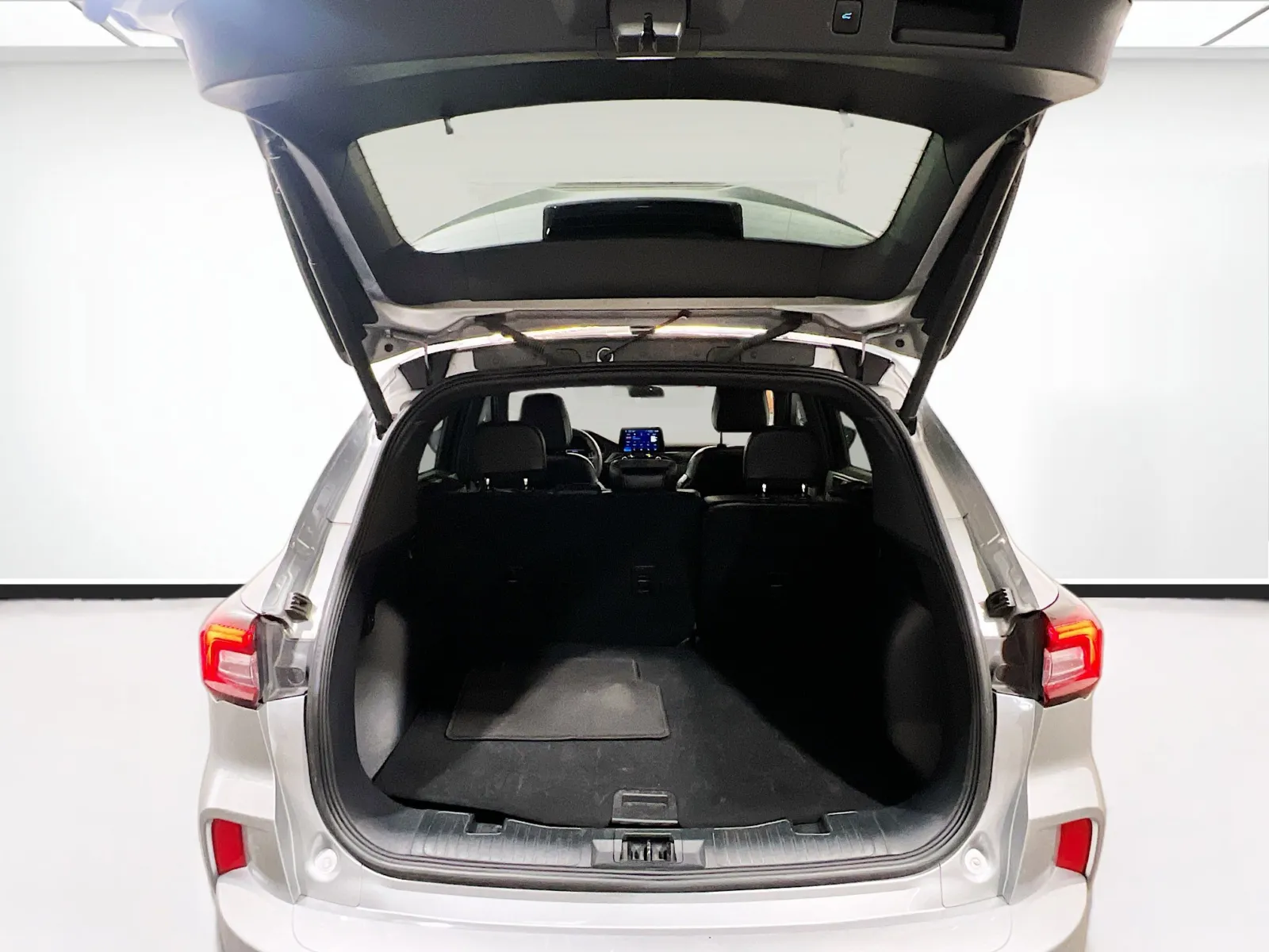 2024 Ford Escape ST-Line - Photo 18