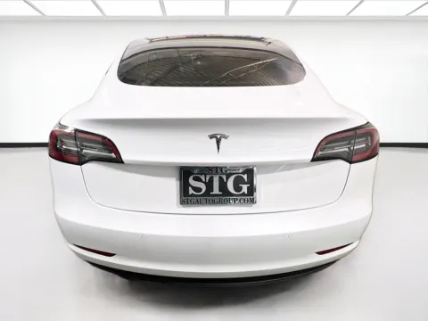 More photos of 2022 Tesla Model 3 at STG Chandler, AZ