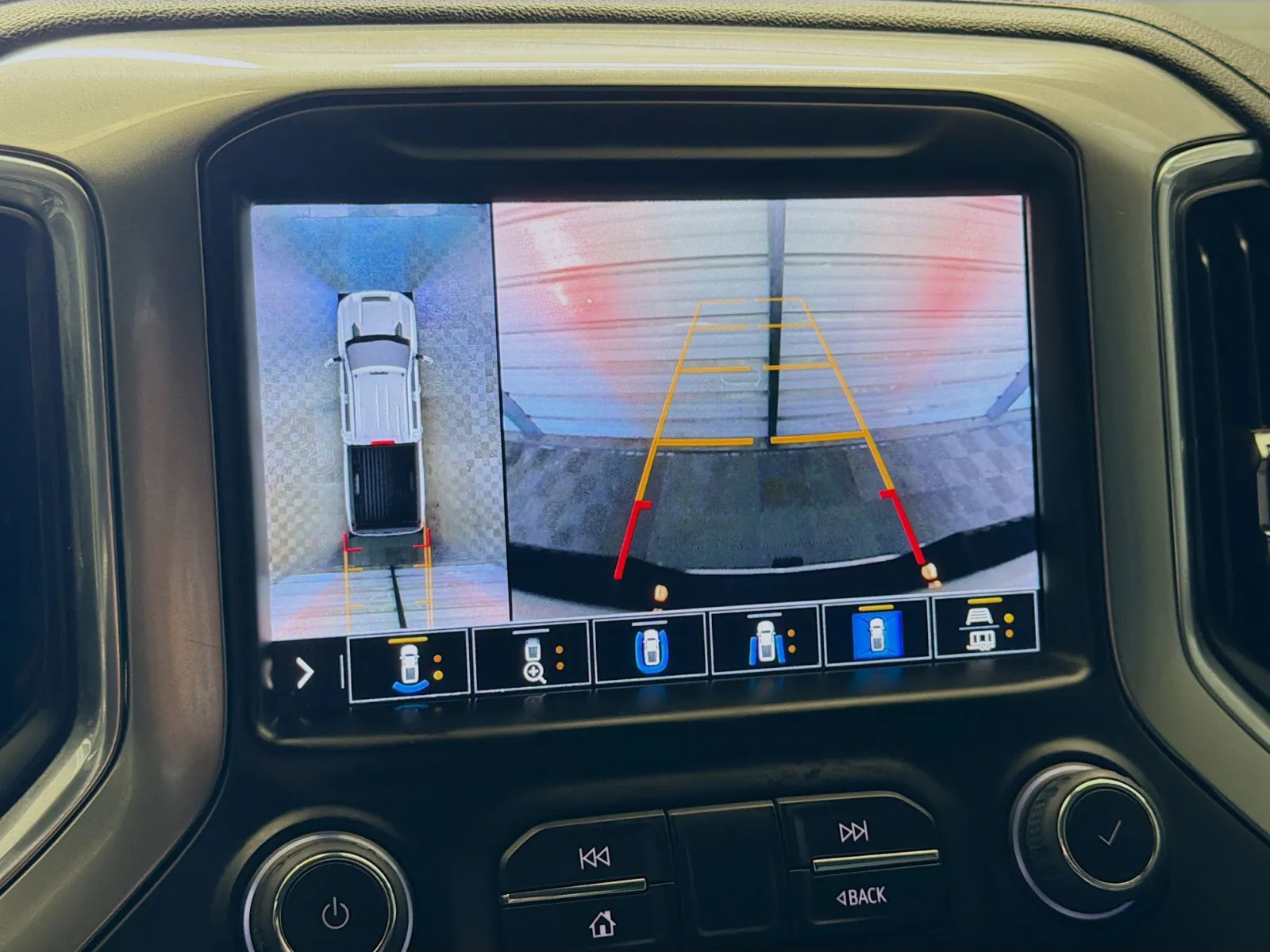2022 Chevrolet Silverado 2500HD LTZ - Photo 16