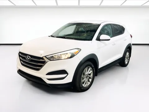 White 2016 Hyundai Tucson SE for sale in Chandler, AZ