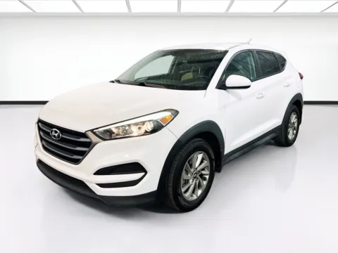 White 2016 Hyundai Tucson SE for sale in Chandler, AZ