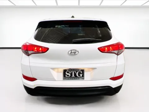 More photos of 2016 Hyundai Tucson SE at STG Chandler, AZ
