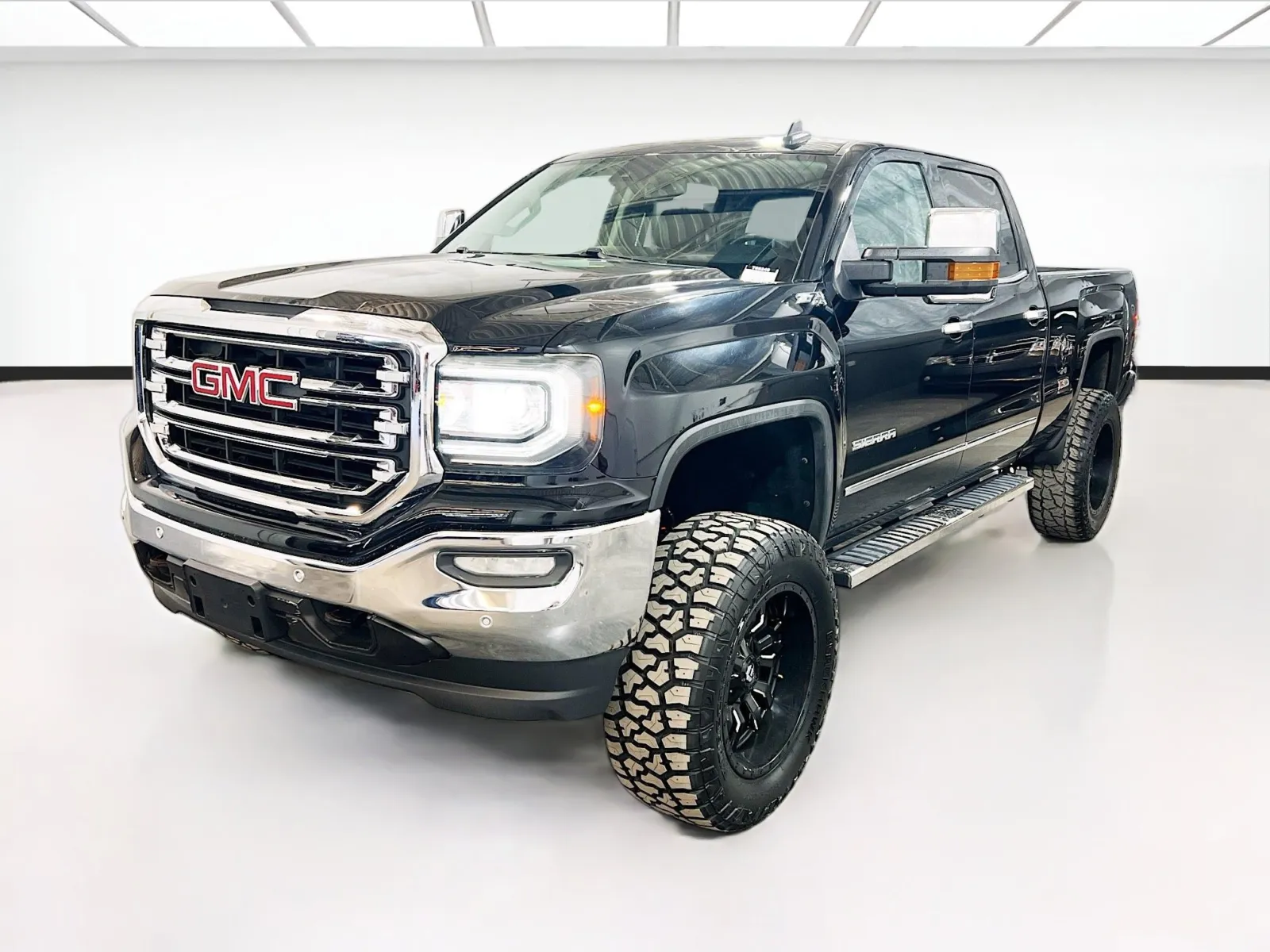 2017 GMC Sierra 1500 SLT for sale in Chandler, AZ