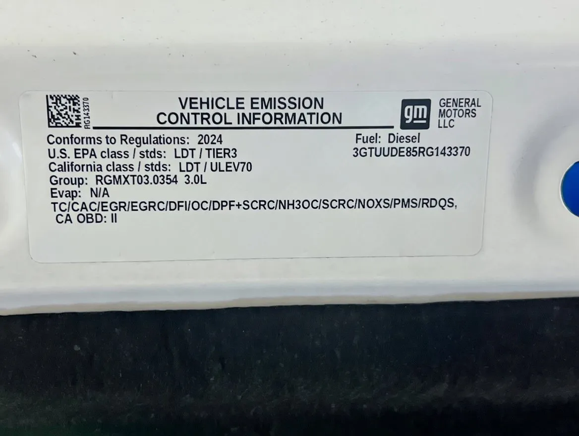 2024 GMC Sierra 1500 SLT - Photo 22