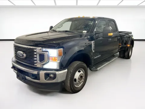 Black 2022 Ford Super Duty F-350 DRW XLT for sale in Chandler, AZ
