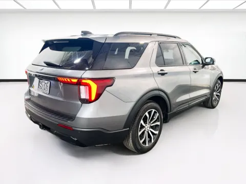 More photos of 2025 Ford Explorer ST-Line at STG Chandler, AZ