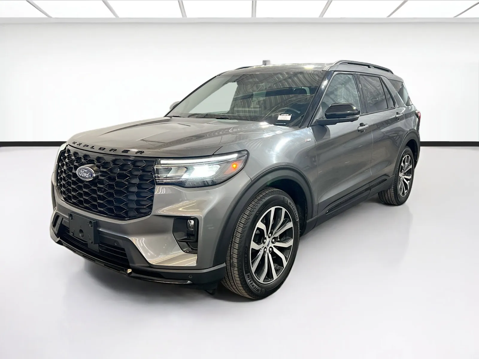 Gray 2025 Ford Explorer ST-Line for sale in Chandler, AZ