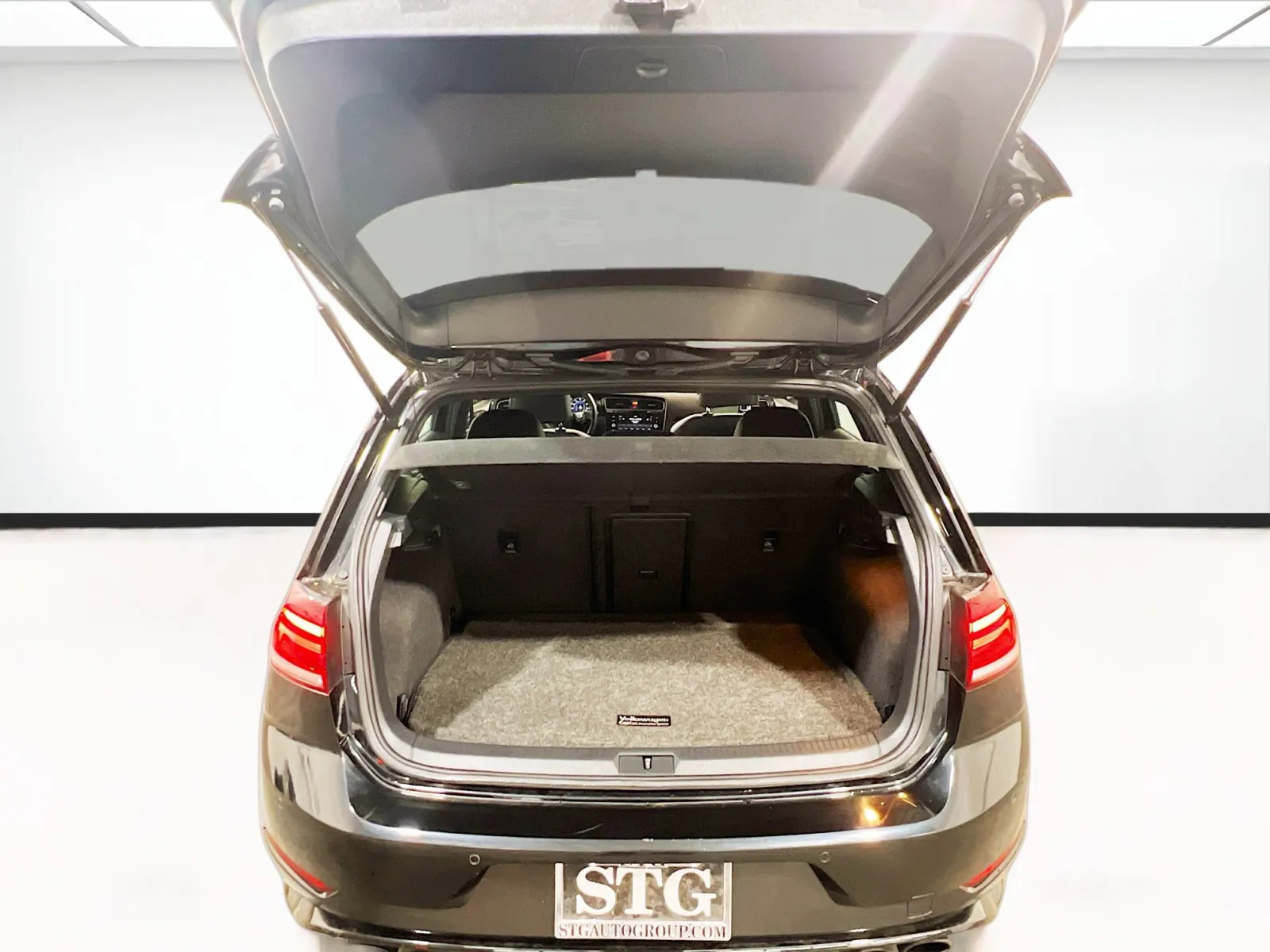 2018 Volkswagen Golf R R - Photo 20