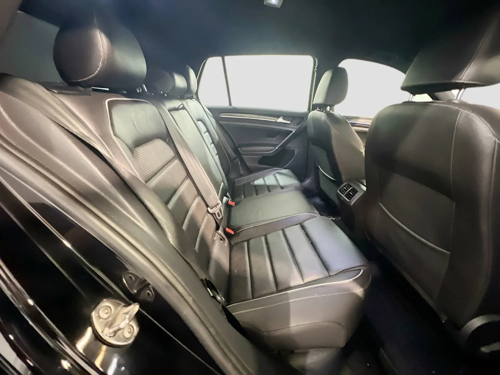 2018 Volkswagen Golf R R - Photo 21