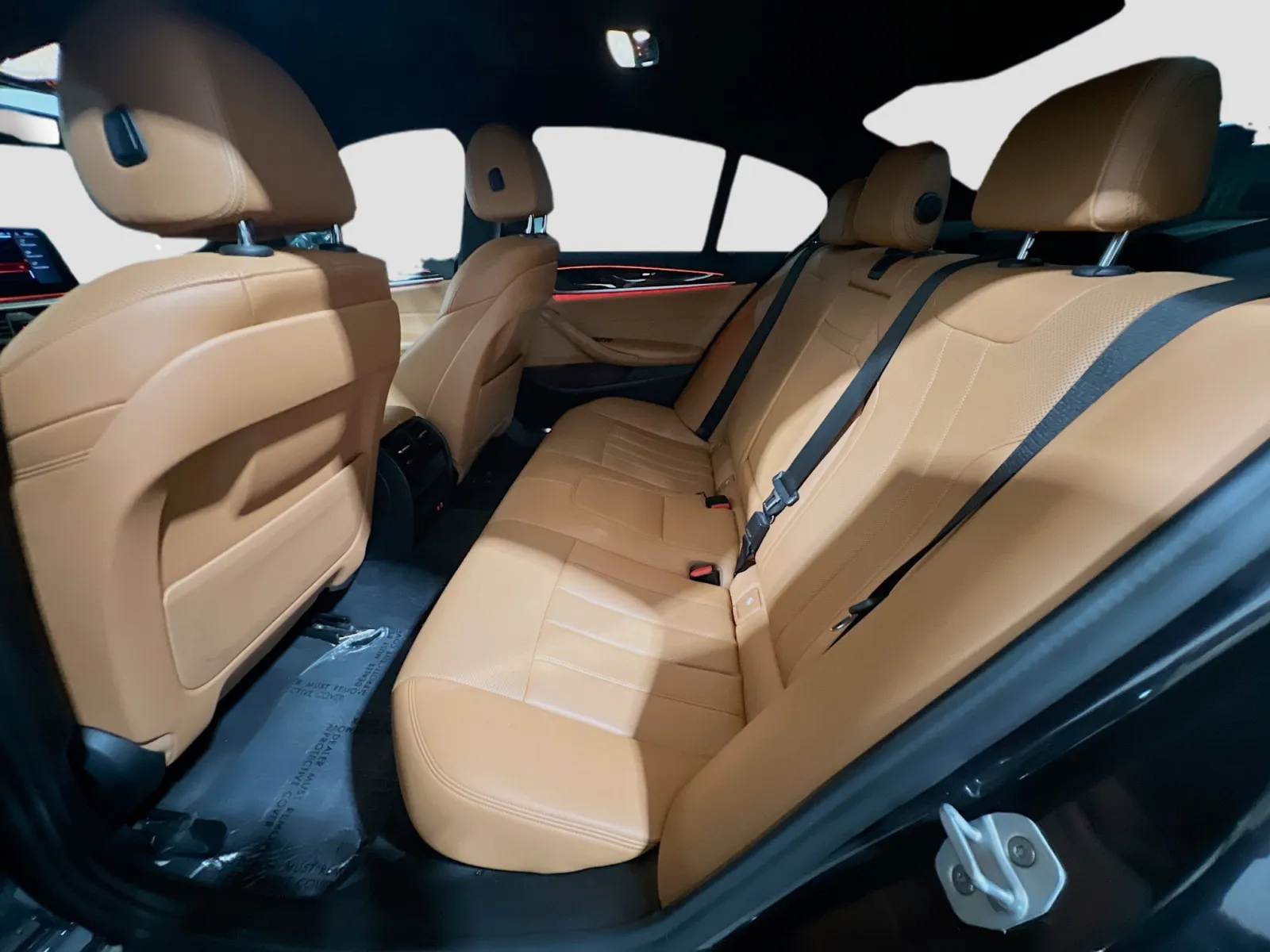 2022 BMW 5 Series 530i - Photo 18