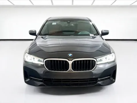 Photos of 2022 BMW 5 Series 530i for sale in Chandler, AZ at STG Chandler