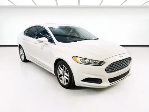 Another view of 2014 Ford Fusion SE for sale in Chandler, AZ at STG Chandler