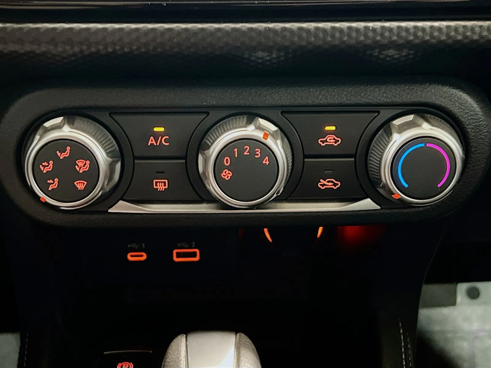 2023 Nissan Kicks SV - Photo 11