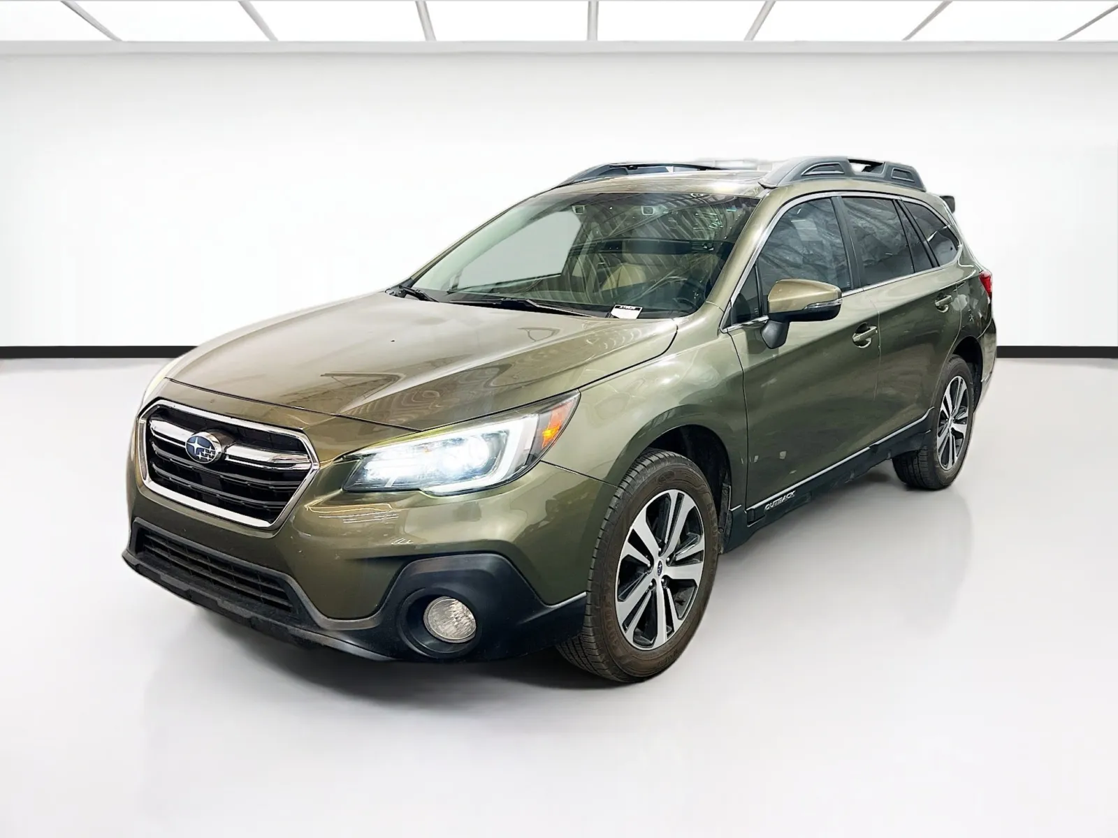 Green 2019 Subaru Outback Limited for sale in Chandler, AZ