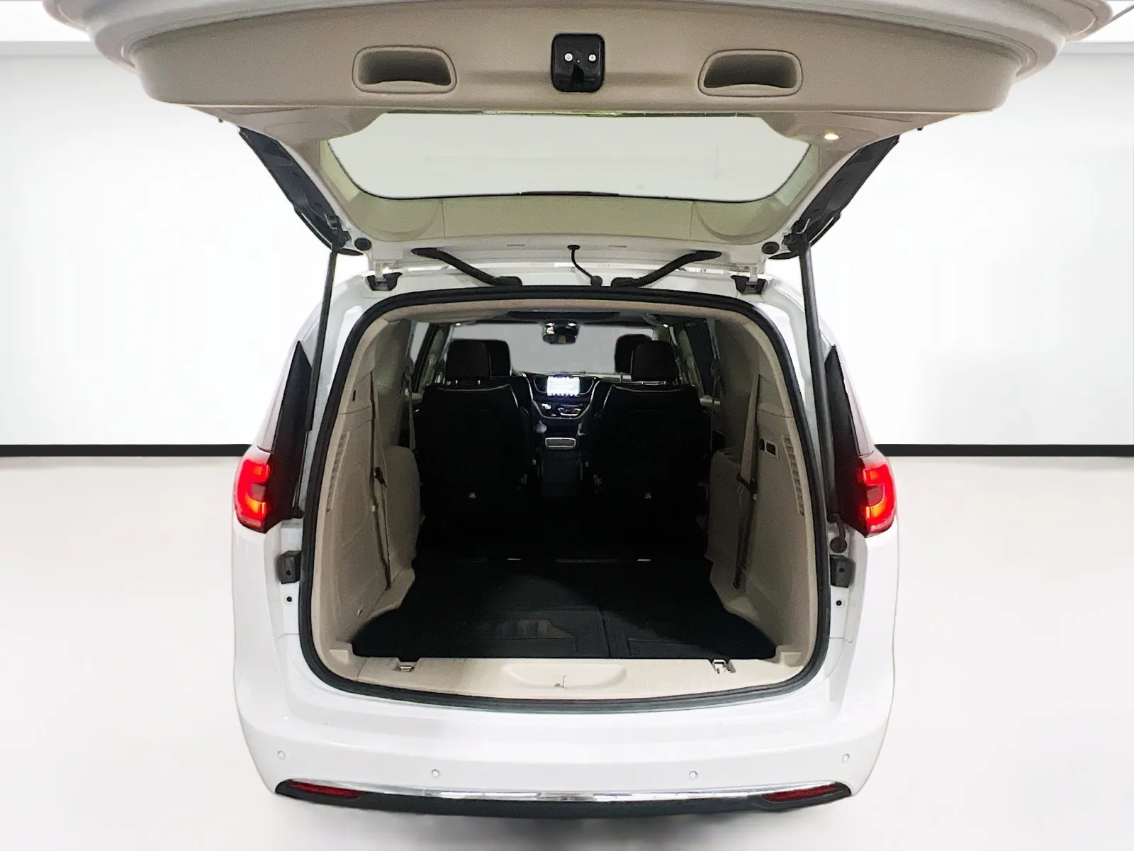 2021 Chrysler Pacifica Limited - Photo 20