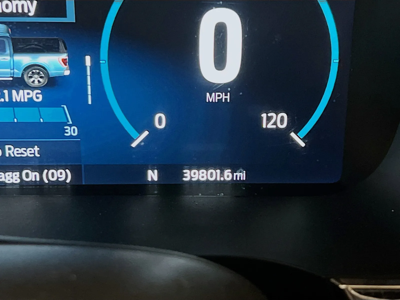 2022 Ford F-150 Lariat - Photo 8