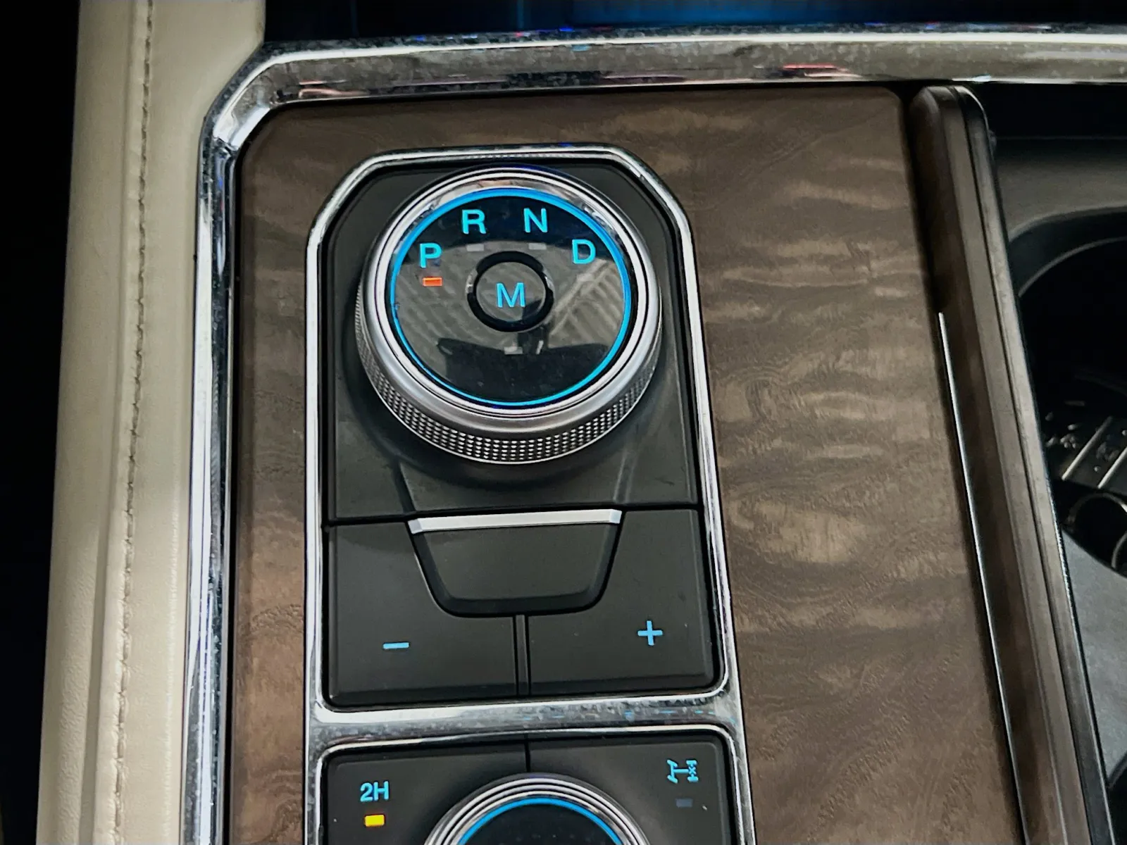 2020 Ford Expedition Platinum - Photo 13
