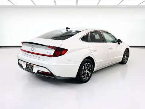 More photos of 2022 Hyundai Sonata Hybrid Blue at STG Chandler, AZ