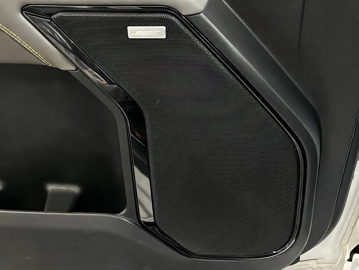 2024 Chevrolet Silverado 1500 ZR2 - Photo 14