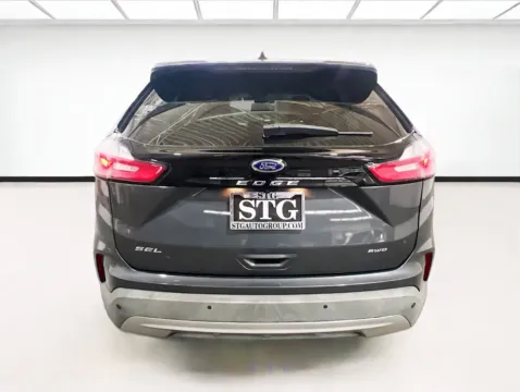 More photos of 2022 Ford Edge SEL at STG Chandler, AZ