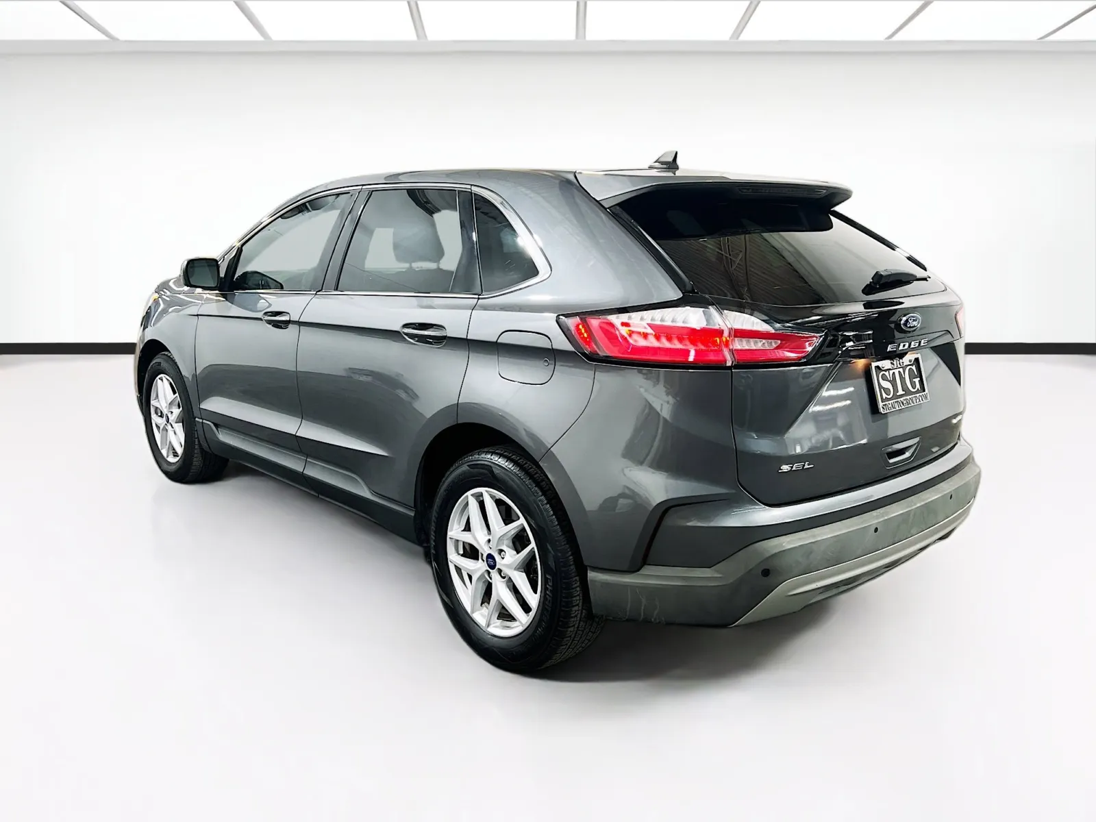 2022 Ford Edge SEL - Photo 6