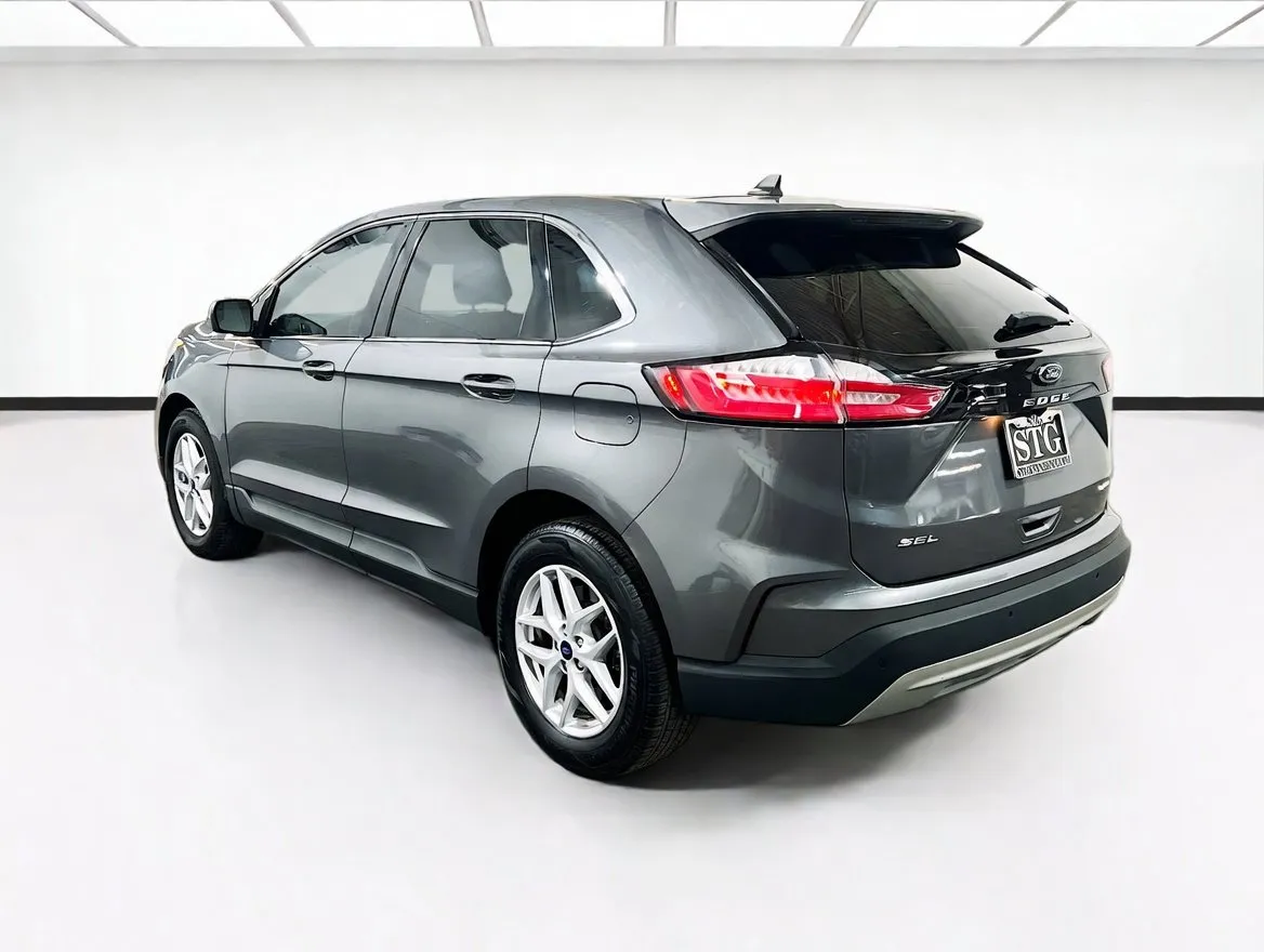 2022 Ford Edge SEL - Photo 6