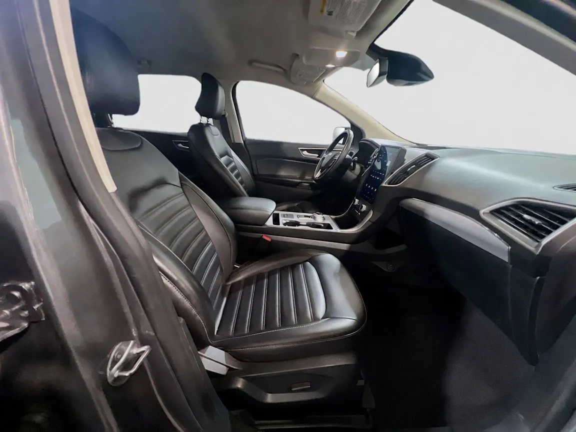 2022 Ford Edge SEL - Photo 20