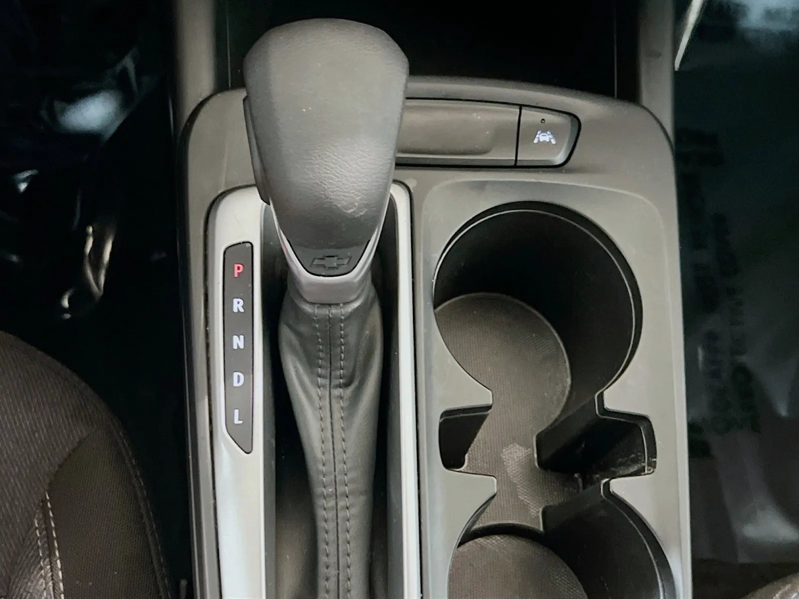 2025 Chevrolet Trax LS - Photo 12