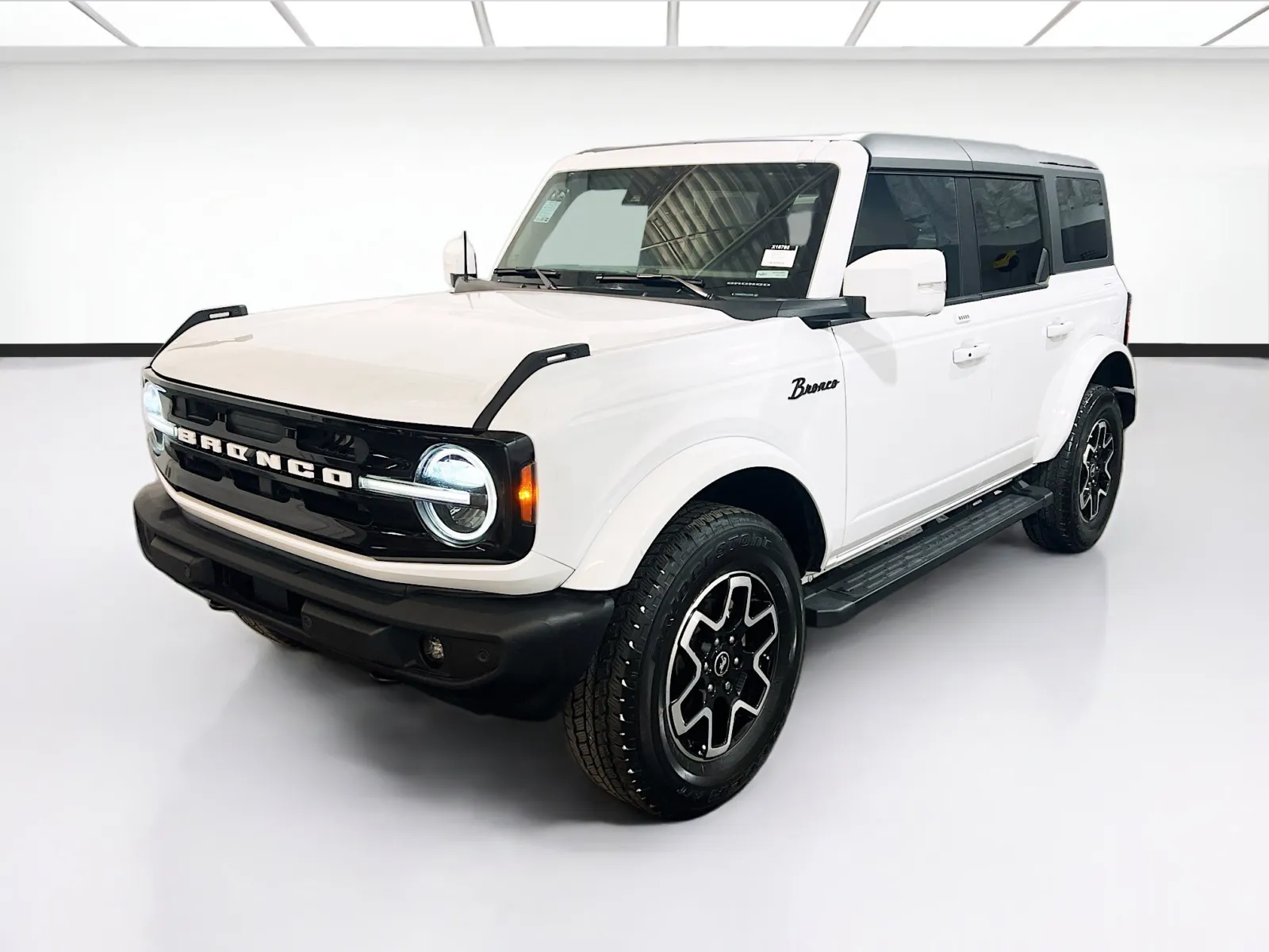 Blue 2023 Ford Bronco Outer Banks for sale in Chandler, AZ