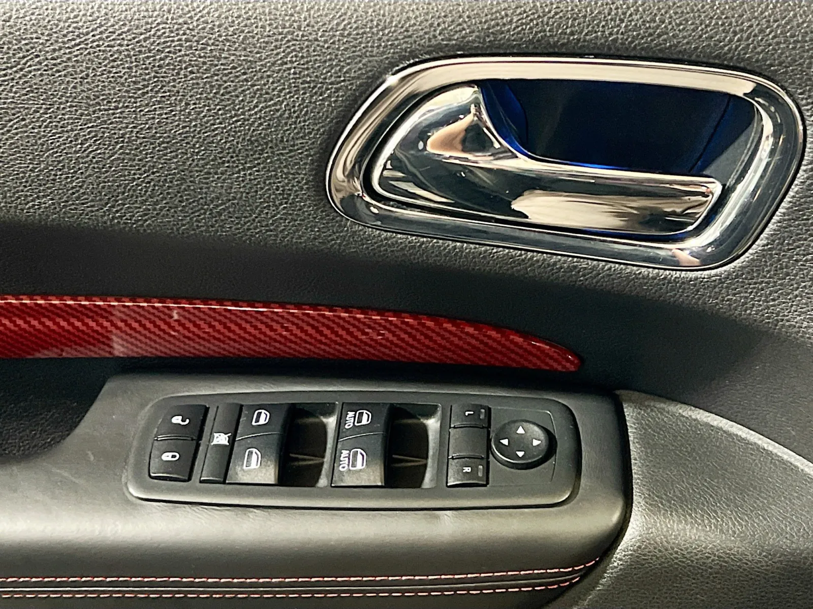 2017 Dodge Durango R/T - Photo 14