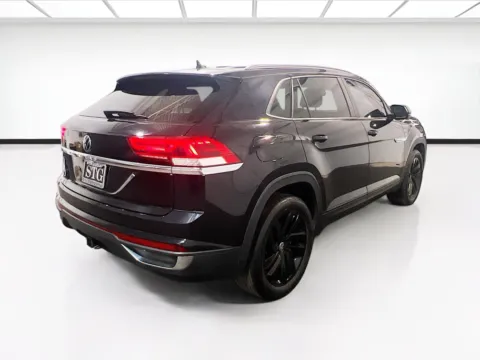 More photos of 2022 Volkswagen Atlas Cross Sport 3.6L V6 SE w/Technology at STG Chandler, AZ