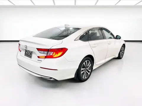 More photos of 2018 Honda Accord Hybrid at STG Chandler, AZ