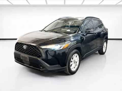 Black 2022 Toyota Corolla Cross LE for sale in Chandler, AZ